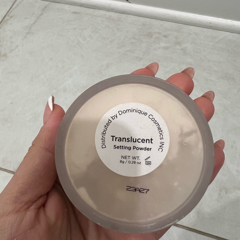 Dominique Translucent Setting Powder - Picture 2 of 3